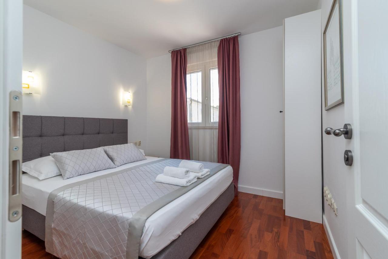 Apartments Liam Trogir Eksteriør billede